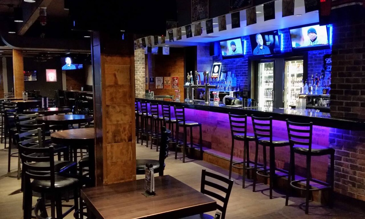 Fort McMurray Hotel | Stonebridge Hotel