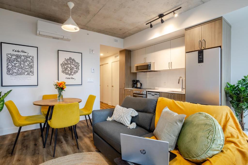 Shaughnessy Village Apartment | Stylish 1-BDR Apt in DT MTL – Prime Spot!