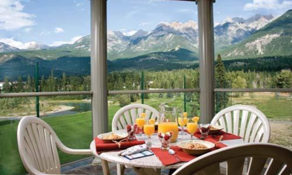East Kootenay Condo | SUNCHASER RIVERSIDE VILLAS