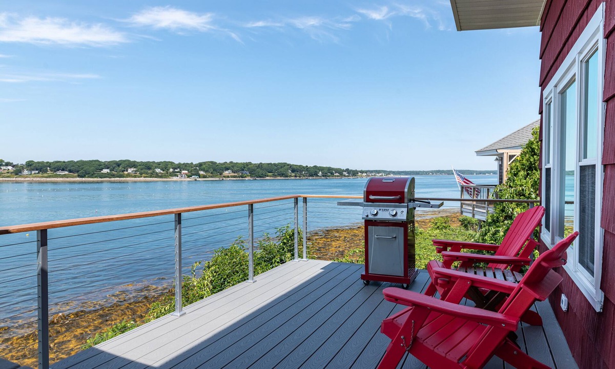 Mid-Coast and Islands Cottage | Sunset Cottage - Capture Breathtaking Sunsets from this Beautiful Home