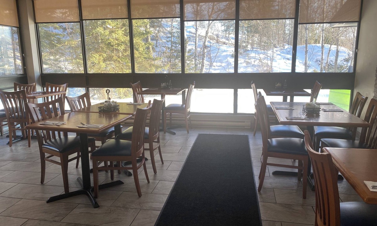 Kenora Hotel | Sunset Inn Kenora