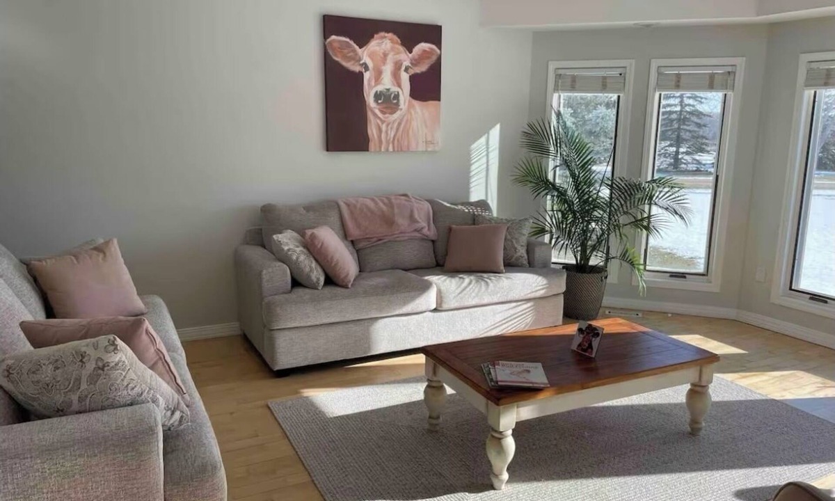 Alix House | Tail Creek Oasis