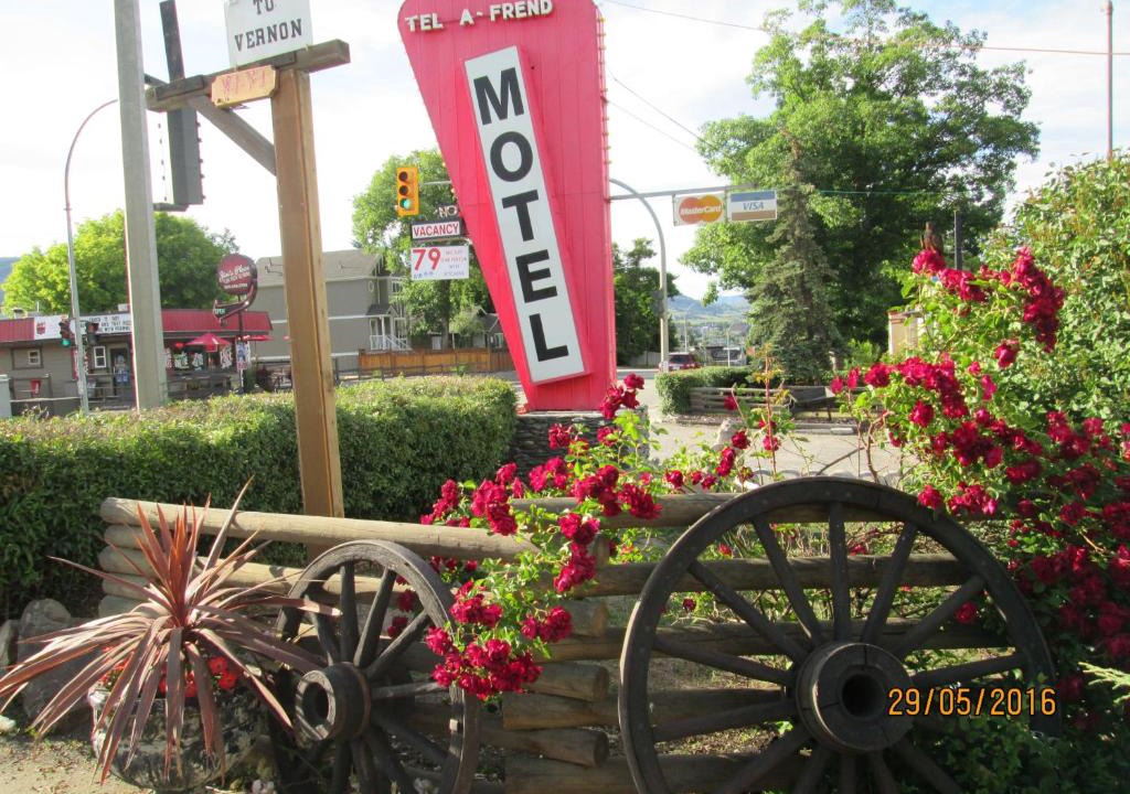 Vernon Hotel | Tel-A-Friend Motel