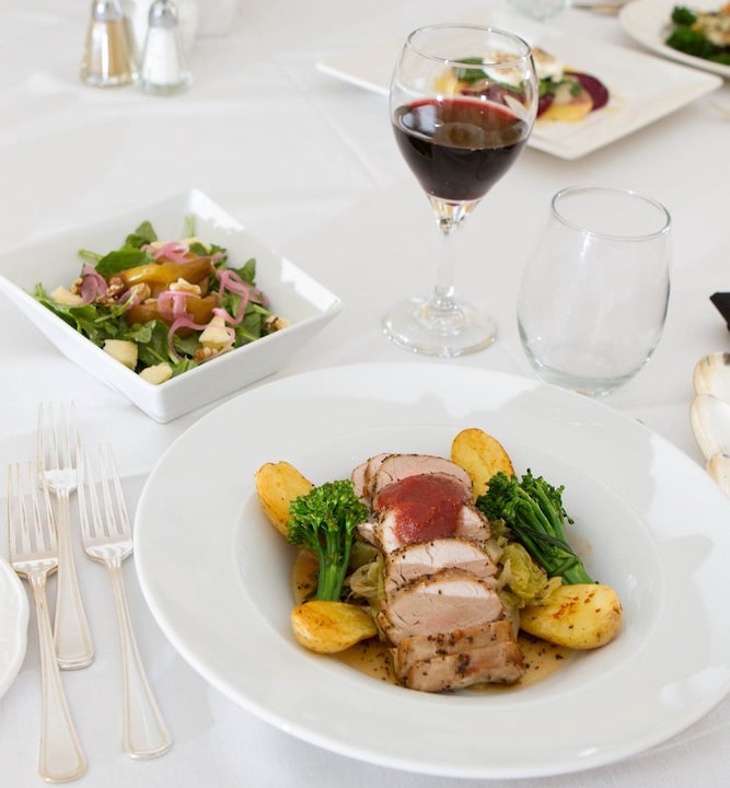 Jacksons Point Hotel | The Briars Resort & Spa