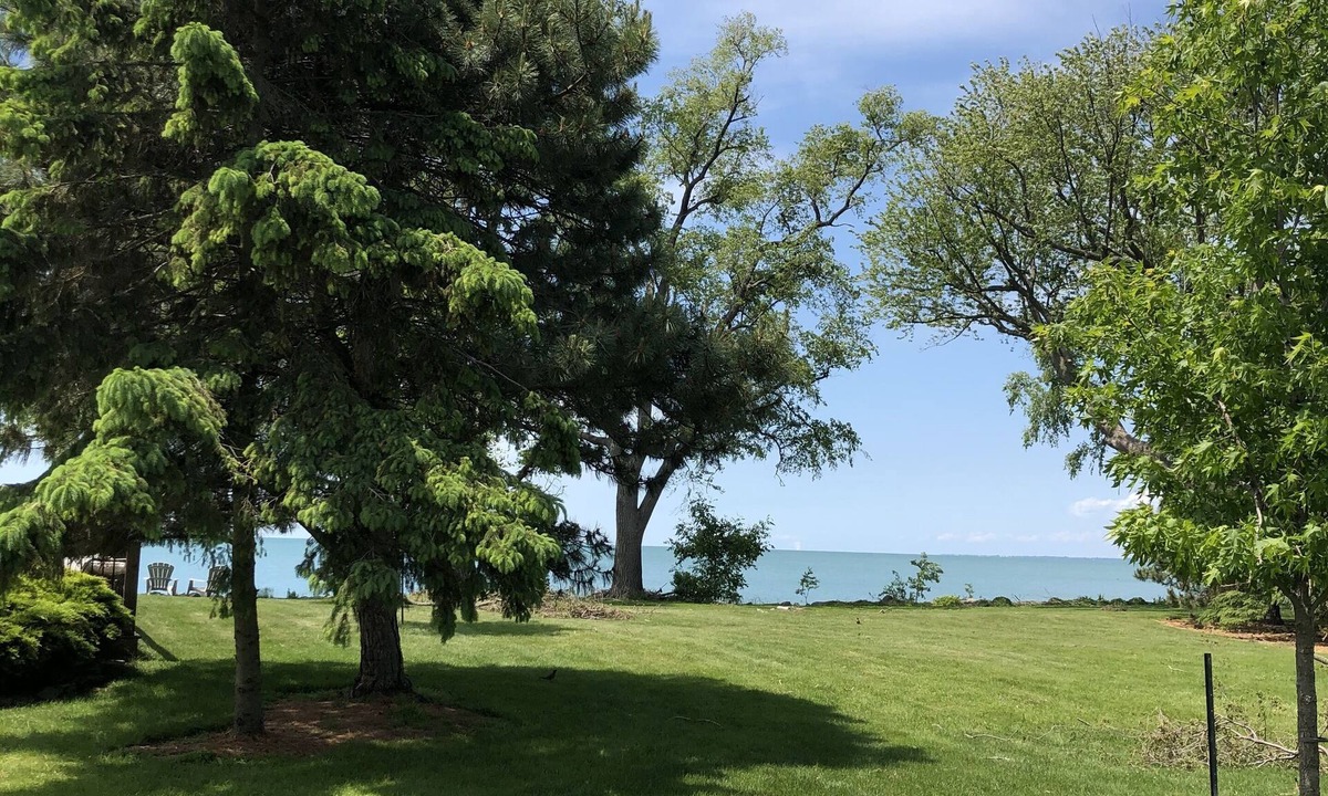 Ruthven House | The Bunkie on Lake Erie