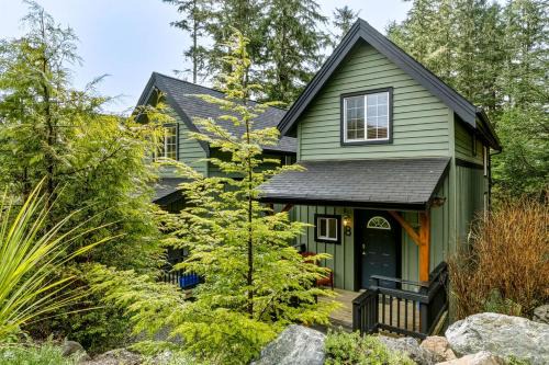 Ucluelet Ski Chalet | The Cabins at Terrace Beach