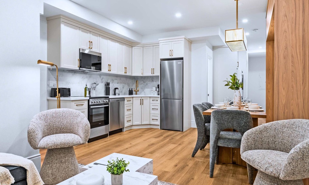 Riverdale Hotel | The Gerrard Group Basement CN Tower Transit Base