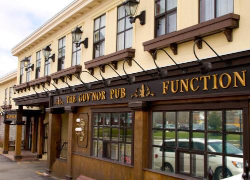 Terra Nova Hotel | The Guv'nor Inn & Pub