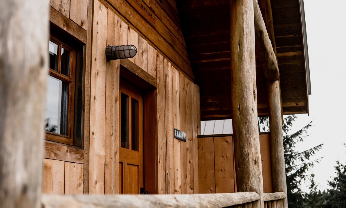 Bowen Island Cabin | the legendary Wildwood Cabins - Cabin 4