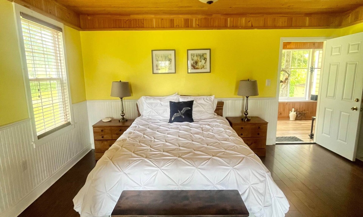 Alma Apartment | The Lobster Den - Alma