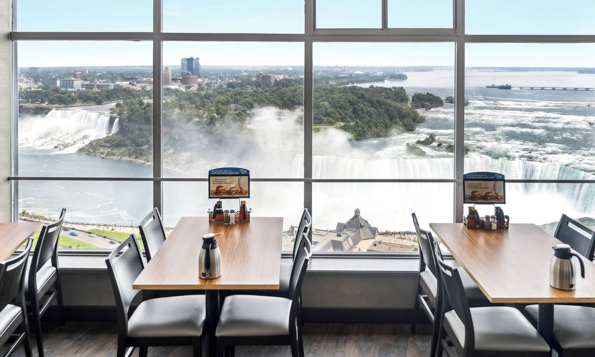 Fallsview Hotel | The Tower Hotel Fallsview