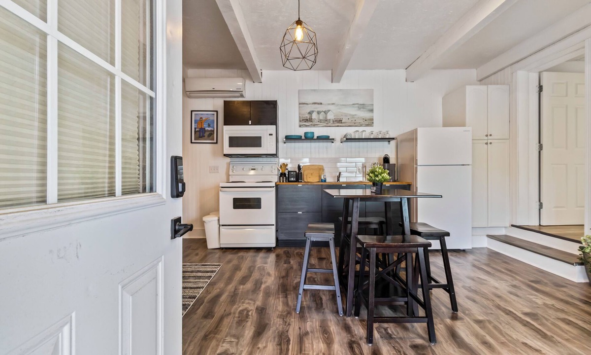 Shediac Apartment | This apartment is a 1 bedroom(s), 1 bathrooms, located in Shediac, NB.