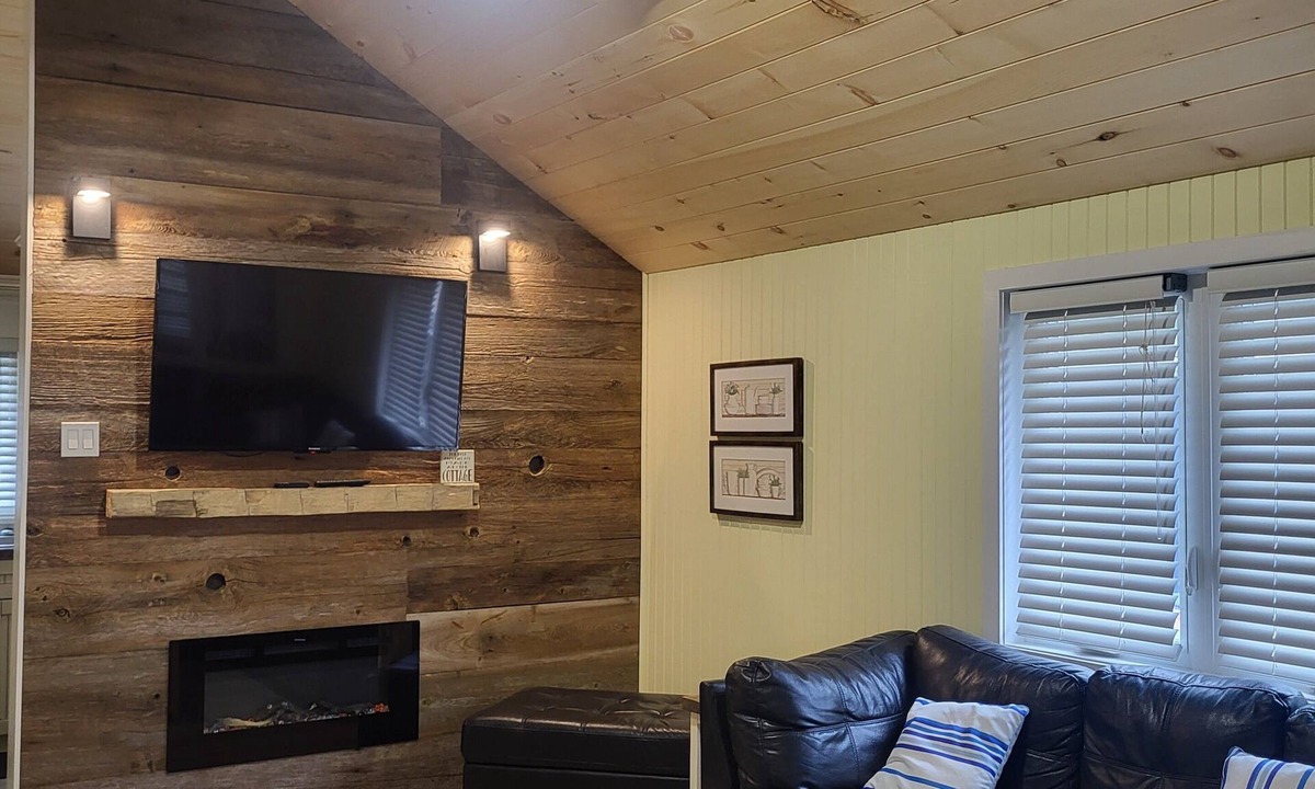 Tiny Cottage | Tiny Beaches/Wasaga/Georgian Bay Cottage for Rent