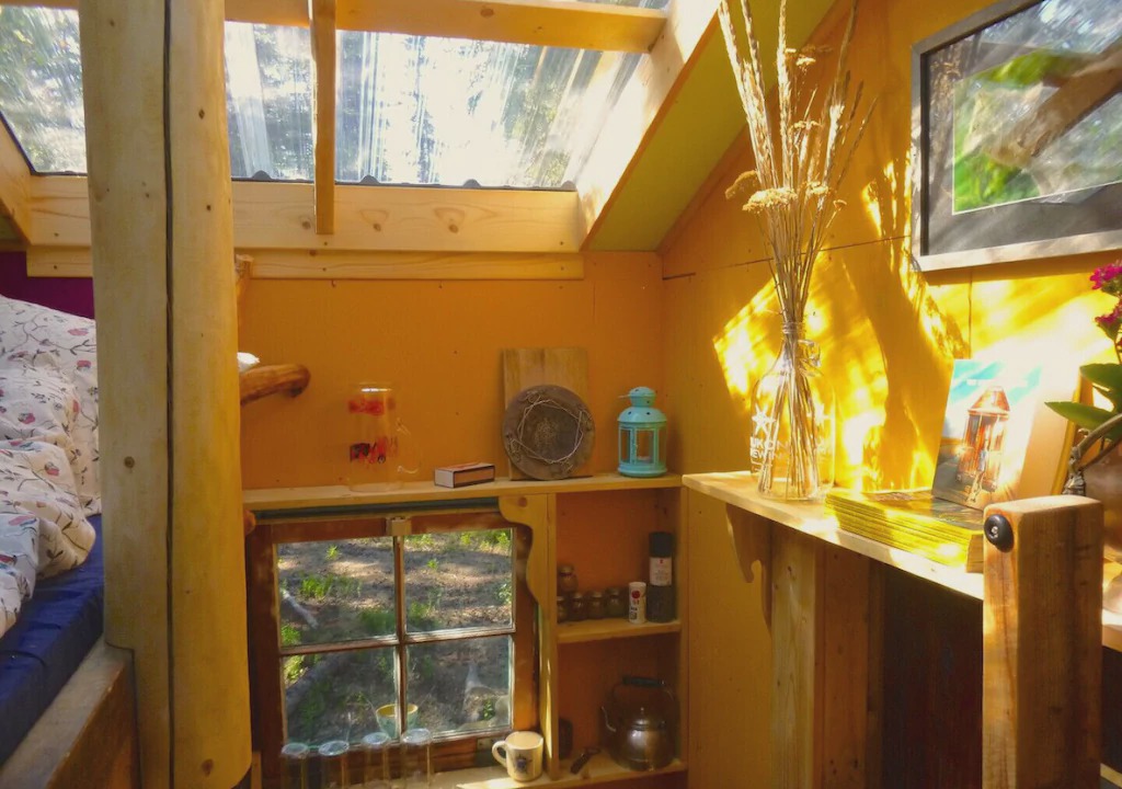 Marsh Lake Cabin | Tiny House/ Cabin, Marsh Lake, YT