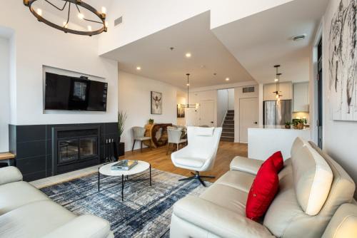 Tremblant-Les-Eaux Apartment | Tremblant Prestige - Les Eaux 215-8