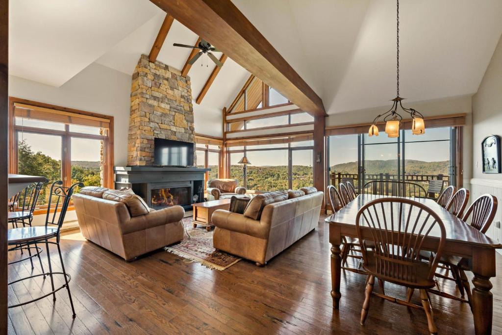 Mont-Tremblant Pedestrian Village House | Tremblant Prestige - Altitude 172-11