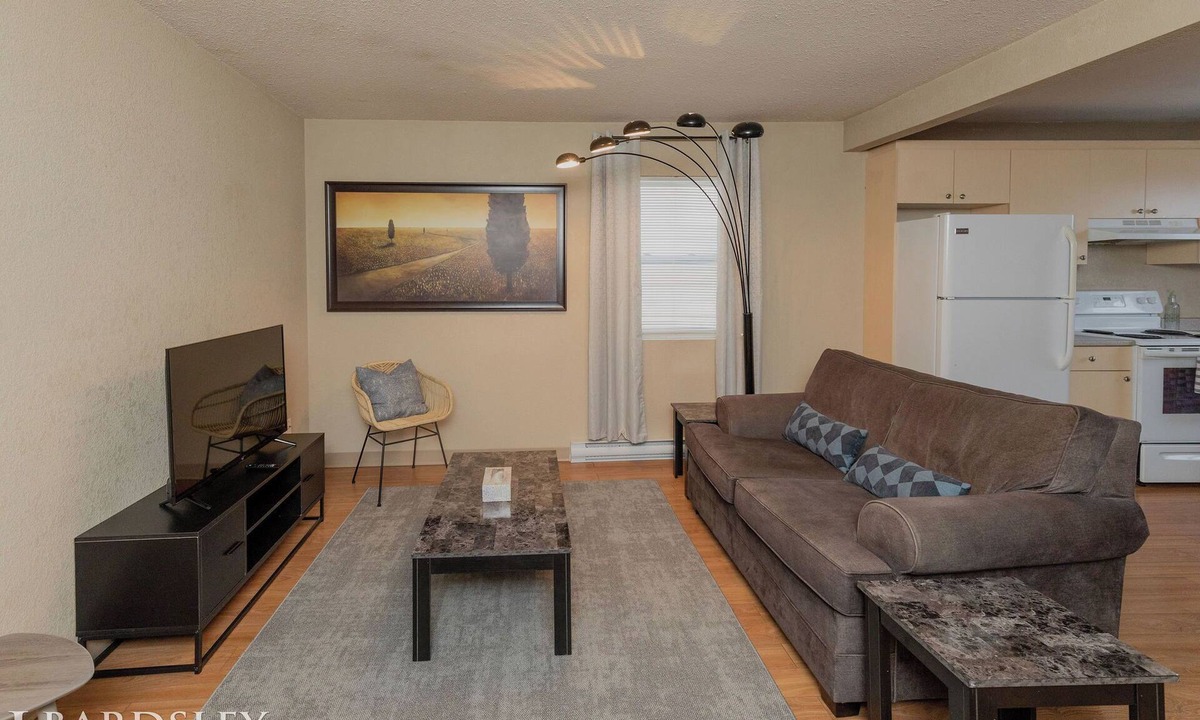 Moncton Apartment | U04 - Quiet, peaceful & cozy stay