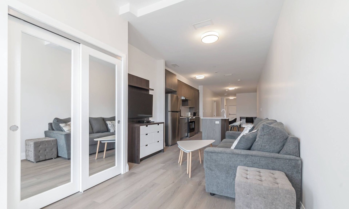 Rouge Apartment | Unit 1 - Modern Fully Furnished 1 Bedroom Apartment