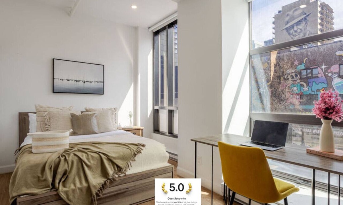Downtown Montreal Apartment | Urban Oasis on Bishop – Live the MTL Vibe