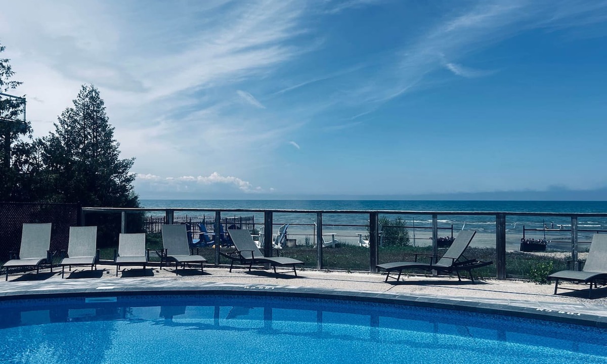 Wasaga Beach House | Wasaga Daze - Unit B