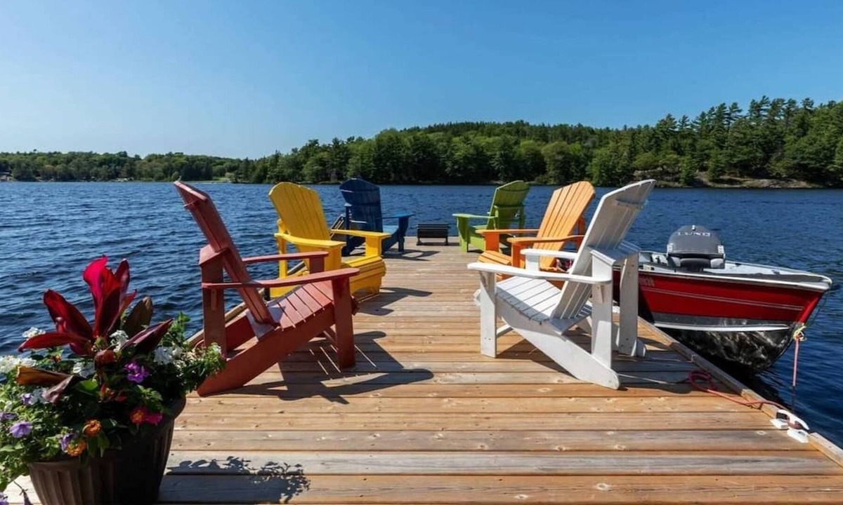 McDougall Cottage | ~Waterfront Cottage in the heart of Parry Sound~