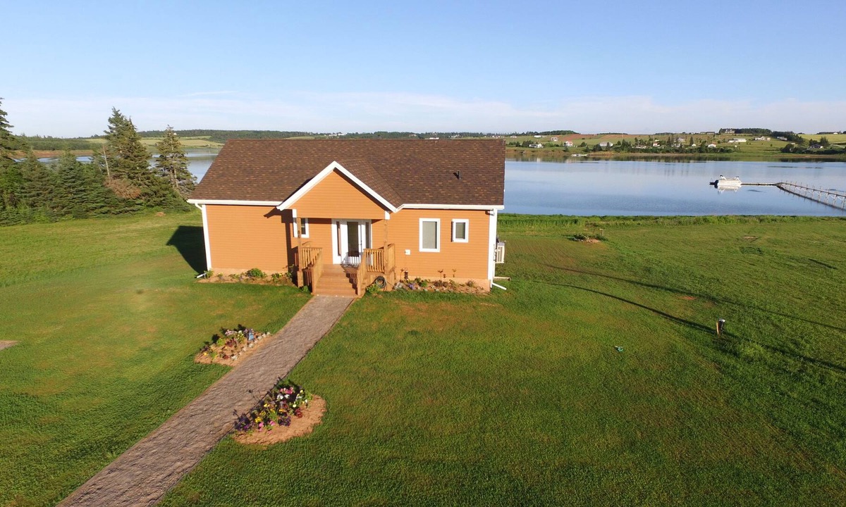 French River Condo | Waterfront tranquility