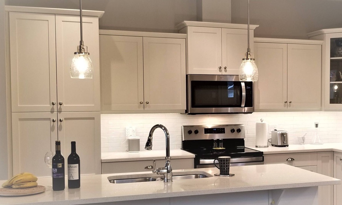 Osoyoos House | * We're EXEMPT from the BC short term rental restrictions! Tinhorn Cottage 20
