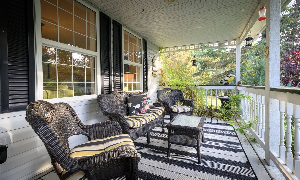 Athabasca House | Welcome to Woodland Nest-your private forest sanctuary!