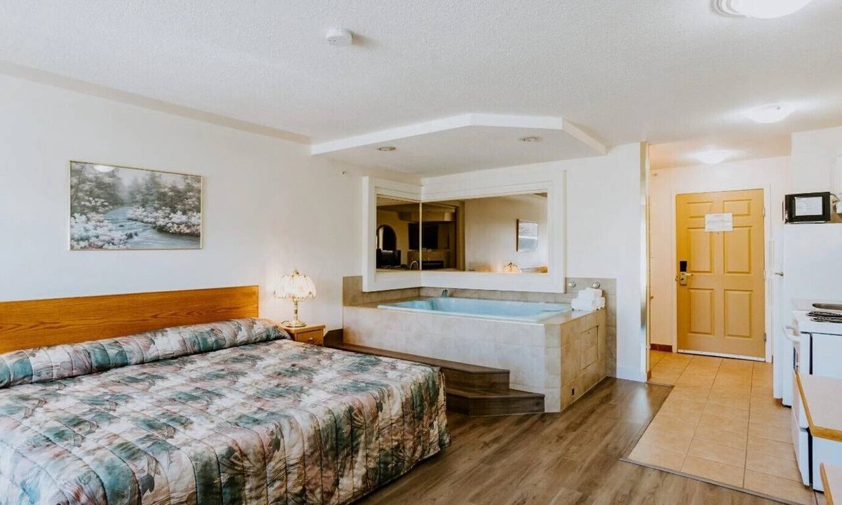 Cold Lake Hotel | Western Budget Plus Cold Lake