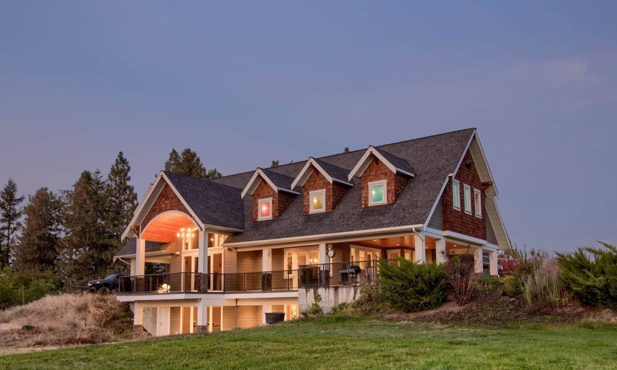 Southeast Kelowna House | Whispering Owl Acres