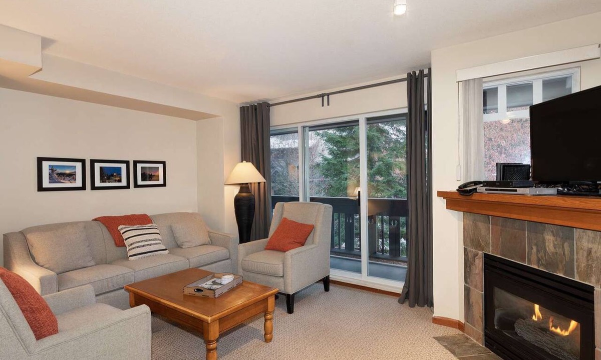 Village North Condo | Whistler - Stoney Creek - Lagoons - LG76