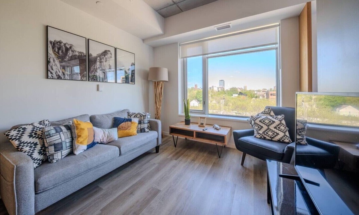 Hintonburg Apartment | Your Westboro Home Away From Home