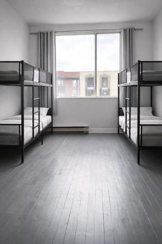 Riverdale House | Zen Hostel