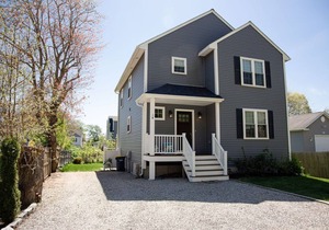 Beautiful 3 Bedroom 3 Bath Beach House in Bonnet Shores!