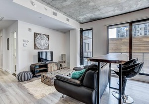 Montreal Rue Saint Henri 1BR Apartment