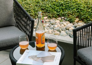 Sonder at Revival | Accessible King Room+ w/Terrace Courtyard View
