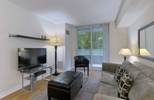 Bendale Apartment | 1 Bedroom/1 Bathroom Suite