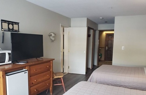 Apex Mountain Condo | 1 bedroom Apex Inn Condo