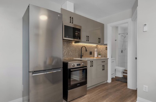 Wasaga Beach Apartment | 1 bedroom suite