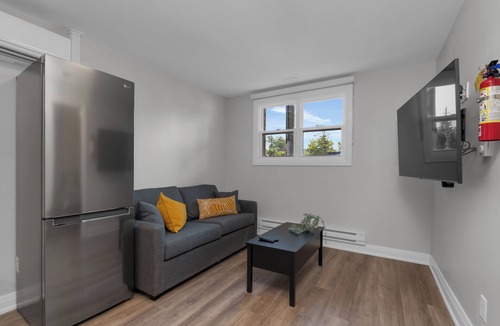 Wasaga Beach Apartment | 1 bedroom suite