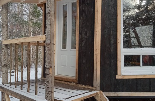 Riviere-a-Claude RV Rental | 100% Autonomous Octagonal Micro House