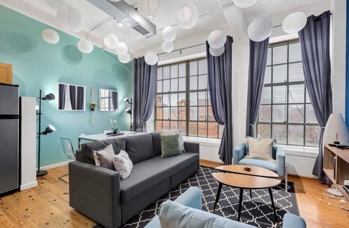 Downtown Apartment | 100 Year-Old Historic Brick 2BR Loft High Ceiling7