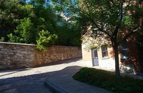 Lower Town Apartment | 1002 · Les Immeubles Charlevoix - 1002