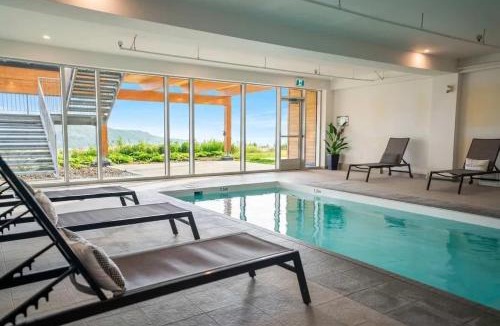 Baie-St-Paul Apartment | 102 - Upscale Condo - River View Terrace