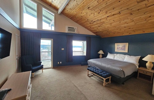 108 Mile Ranch Hotel | 108 Golf Resort
