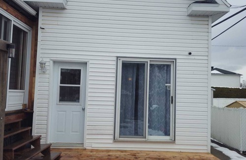 Quartier 5-2 Apartment | 12 min to downton Quebec city, 10 min the waterfall Québec city, near the mall.