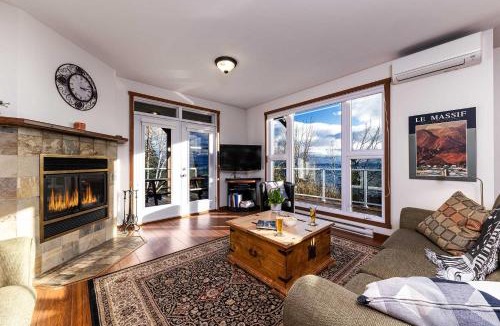 Petite-Riviere-Saint-Francois Ski Chalet | 14 guests with SPA - Chalet LaPaix-Ski