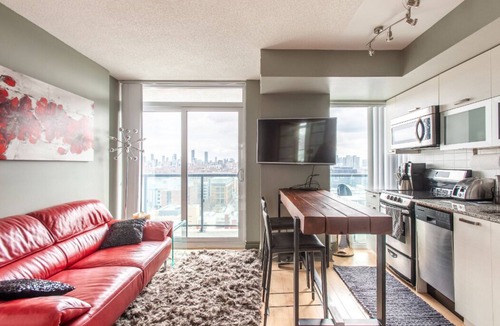 Little Portugal Condo | 1Bedroom Sub-penthouse Luxurious New Condo with Gorgeous Views, downtown Toronto