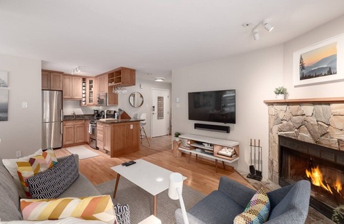Whistler Creekside Condo | 1BR | Powderview - Creekside | Bright & Cozy | Private Ski Storage | Fireplace | Free Parking