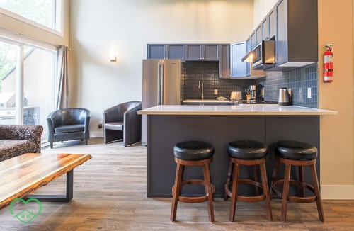 Fernie Condo | 2 BDR w Loft/Incredible Views/Family-Friendly